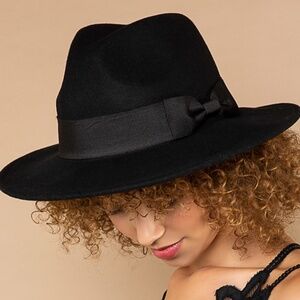 POL ❤️ 150 POL Wide Rim Fedora Wool Hat in Black